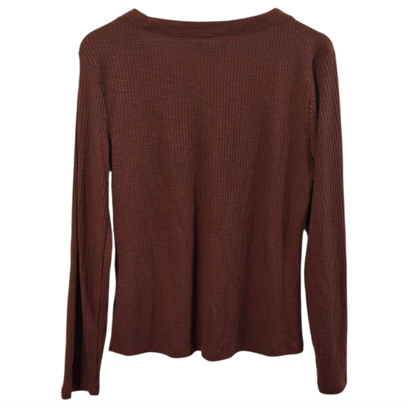 Maurices Heartland Brick Red Ribbed Henley Button Detail Long Sleeve Tee Large - Picture 2 of 8